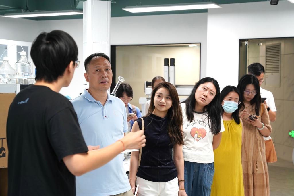 成人影院
